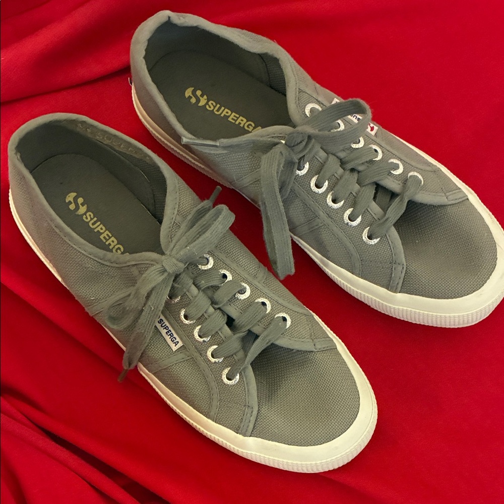 Never Worn Charcoal Lace-Up Sneakers Size 9
